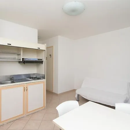 Apartment M11 - Marcelli, Nuovissimo Bilocale Con Terrazzo 1p Marcelli